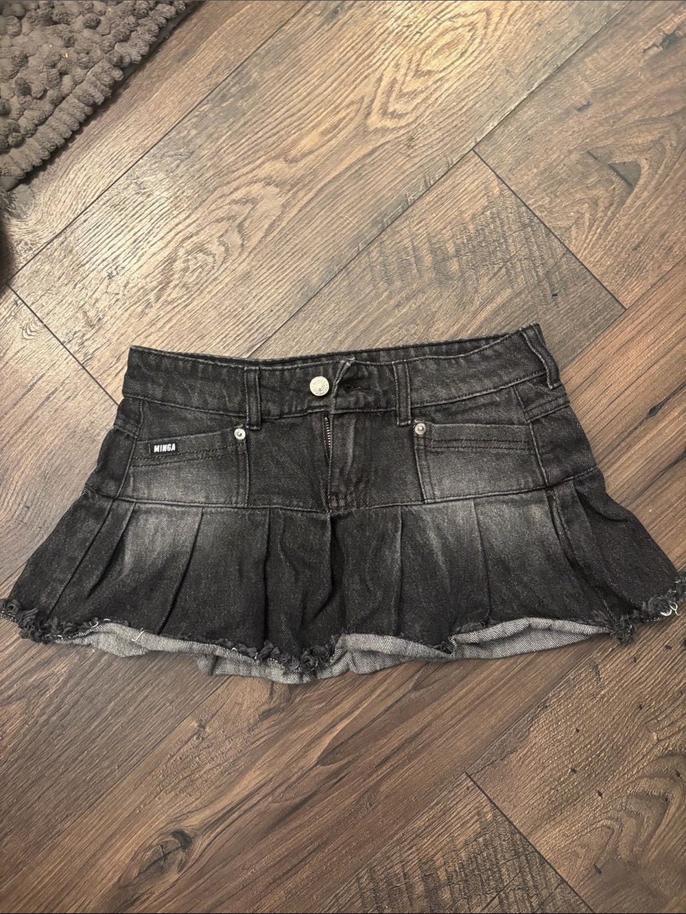 MINGA LONDON Black Washed Denim Pleated Mini Skirt
